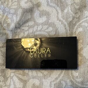 Laura Geller Sleek Black Makeup Palette